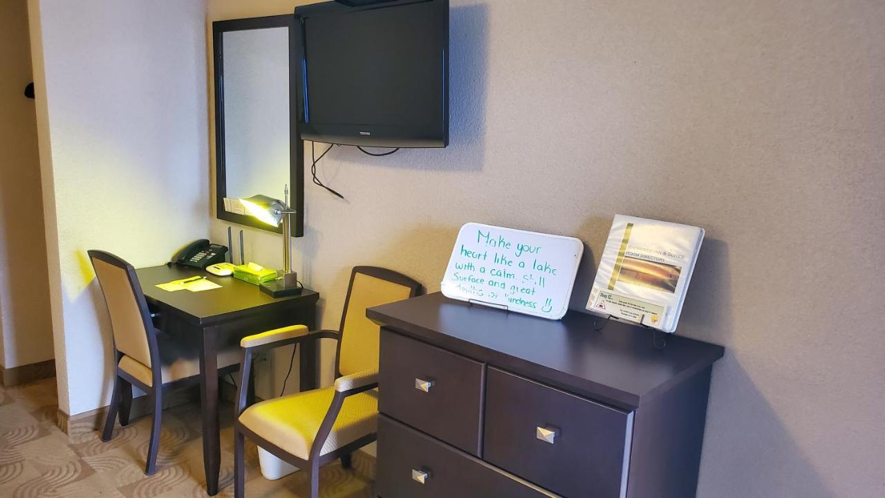 Shoreside Inn & Suites Wabamun Exteriör bild