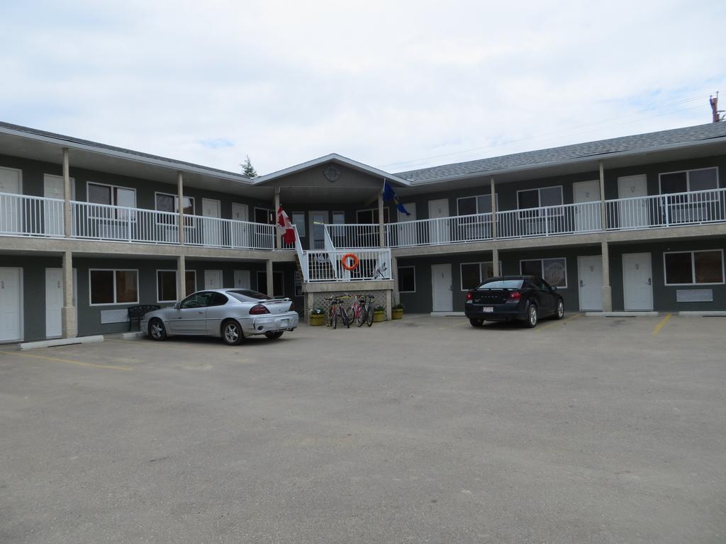 Shoreside Inn & Suites Wabamun Exteriör bild