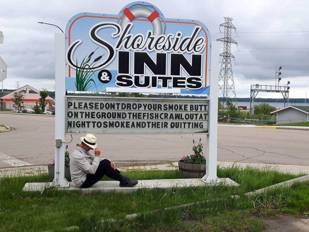 Shoreside Inn & Suites Wabamun Exteriör bild